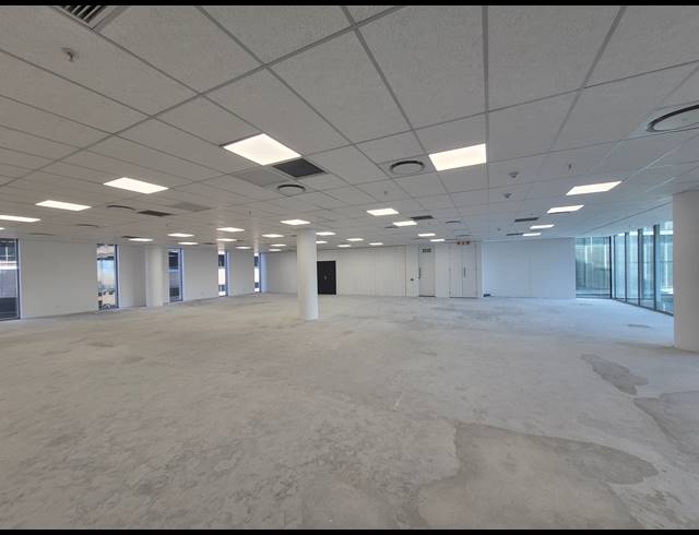 893M² OFFICE TO LET IN SANDTON CENTRAL